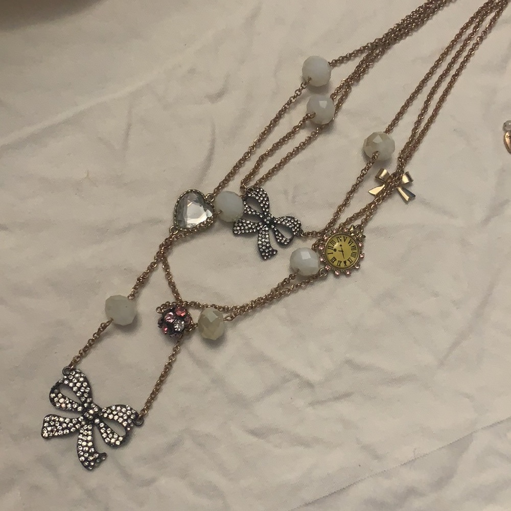 BETSEY JOHNSON THREE CHAIN Layered Necklace WITH CHARMS Clock watch - Picture 9 of 15